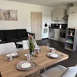 Gemuetliche Mit Sonnenterrasse Lejlighed *