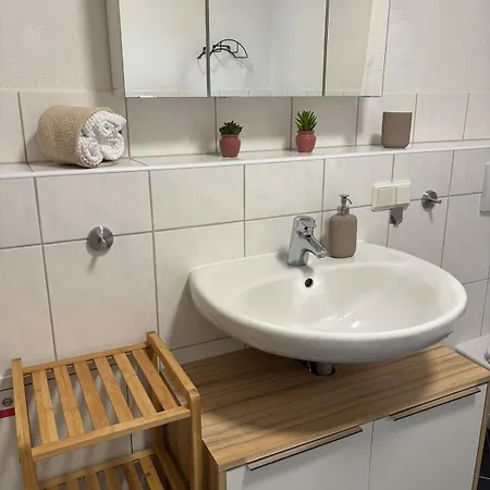 Gemuetliche Mit Sonnenterrasse Apartment Schlitz