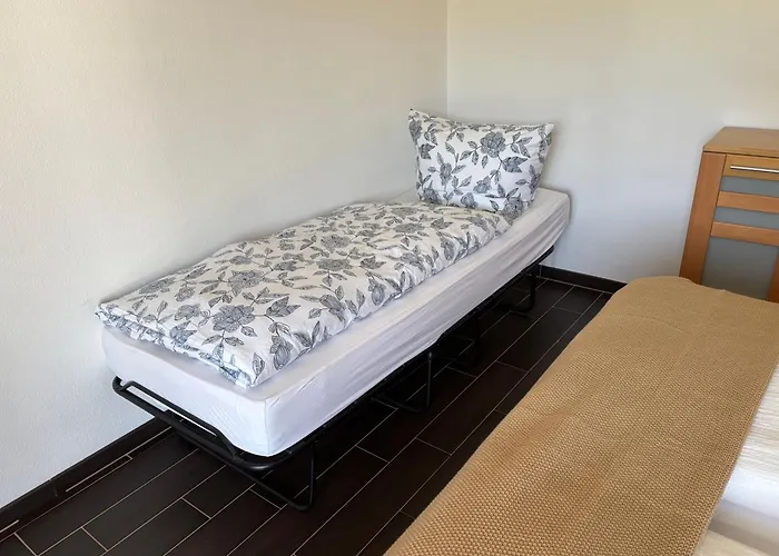 Gemuetliche Mit Sonnenterrasse Schlitz