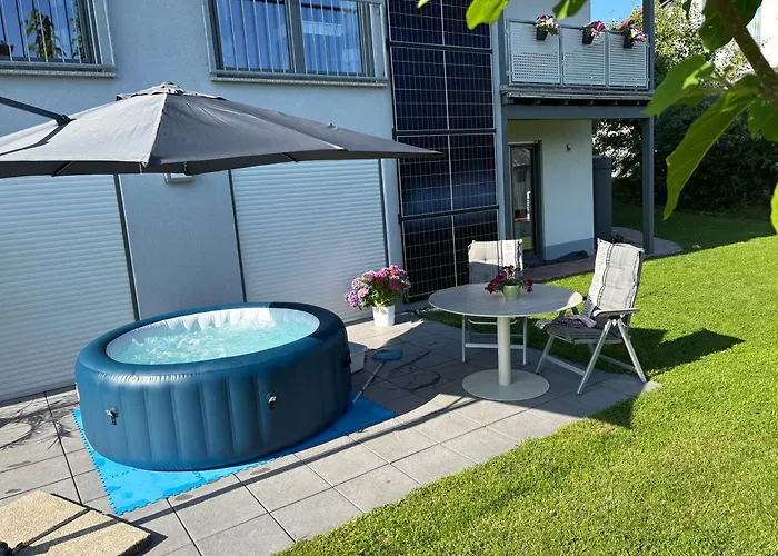 Gemuetliche Mit Sonnenterrasse *